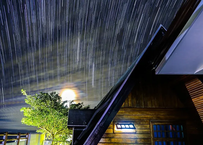 Shaka Traveler's Place (adults Only) Hostel *