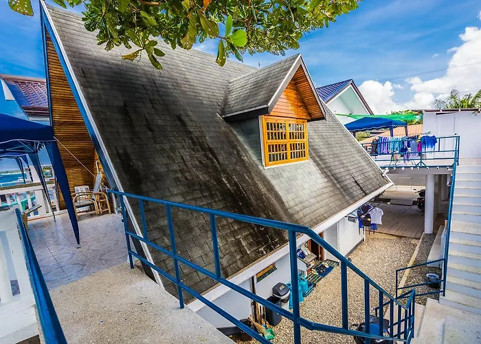Hostel Shaka Traveler's Place (adults Only)
