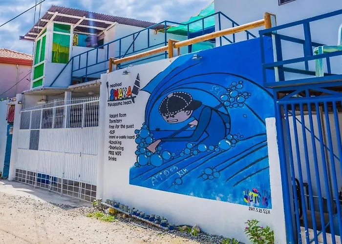 Shaka Traveler's Place (adults Only) Hostel