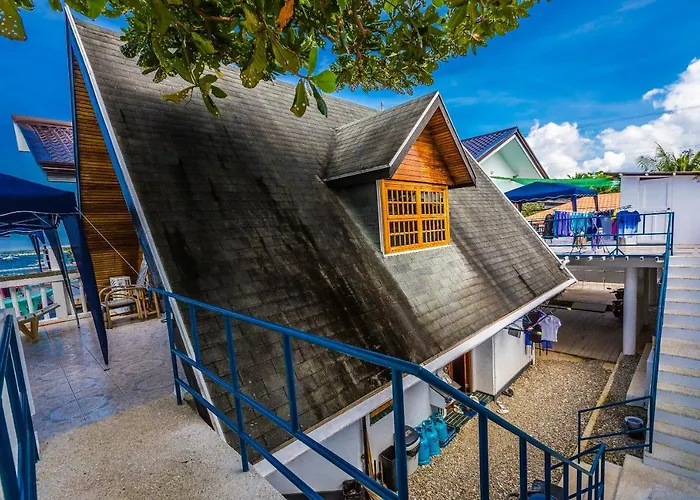 Hostel Shaka Traveler's Place (adults Only) *